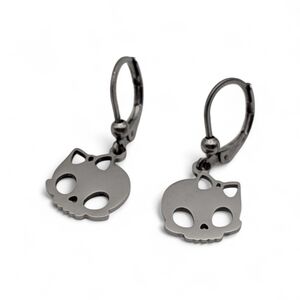 Minimal Skull Drop Earrings – 316L Stainless Steel